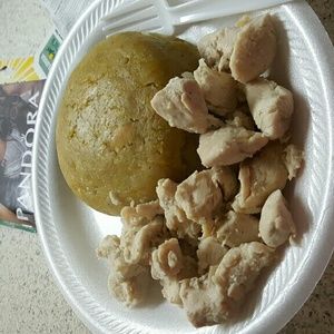 Meet your Posher, Moraima