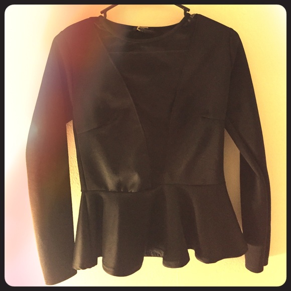 🚨🚨!Fashion Notice! Sexy ASOS party top~