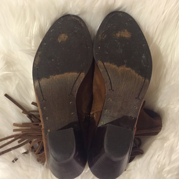 "Louie" Fringe Ankle Booties - Picture 3 of 4