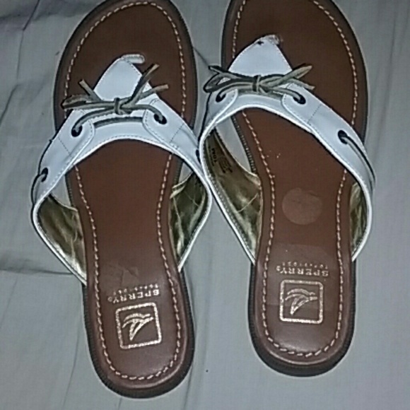 Sperry sandles