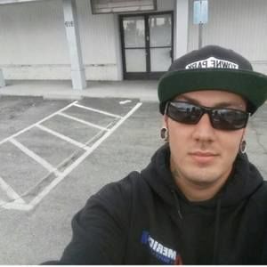 Meet your Posher, Travis