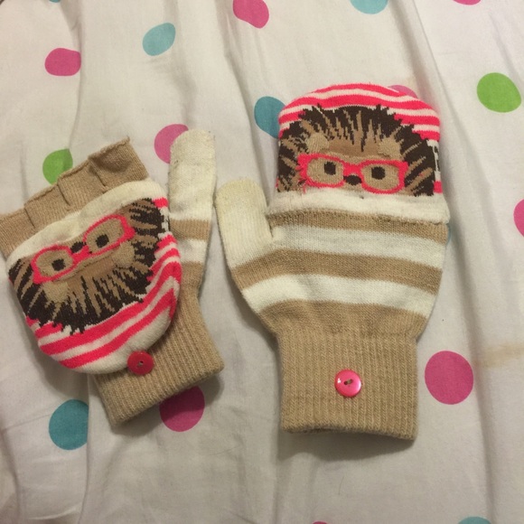Hedgehog mittens