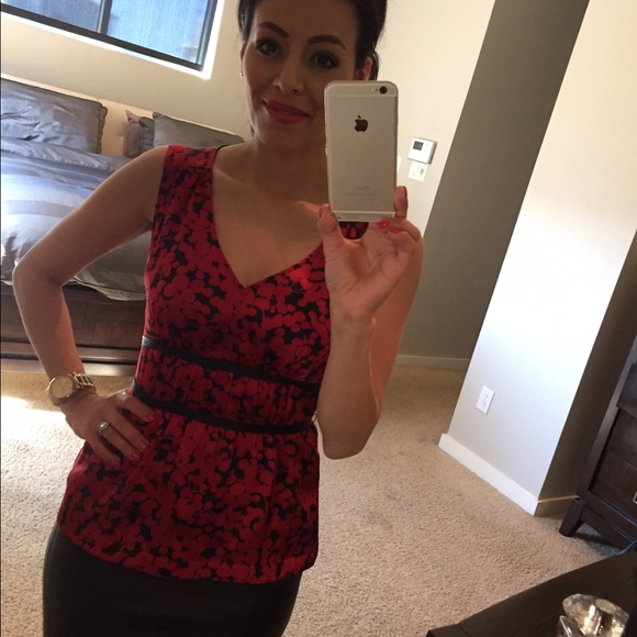 The Limited Top - Picture 3 of 4