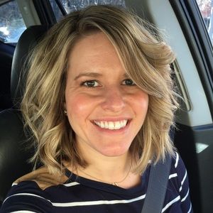 Meet your Posher, Angie