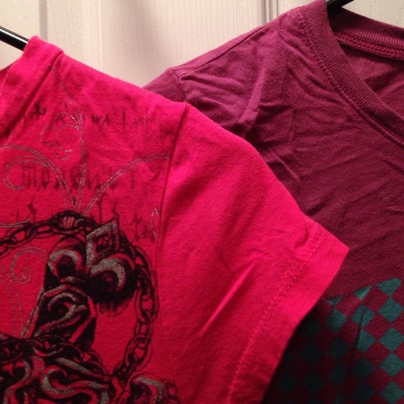 SALE! 2 tshirts 💜💗 - Picture 4 of 4