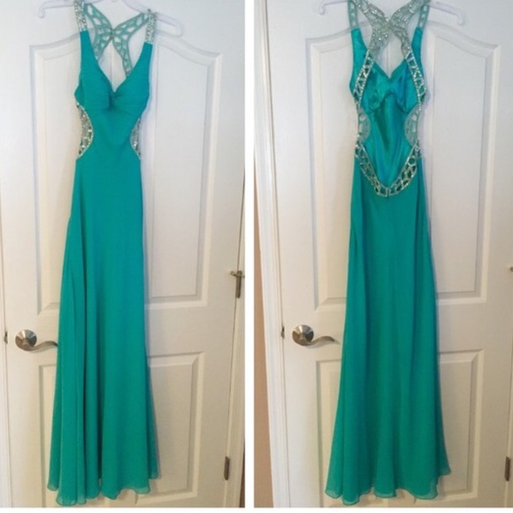 Faviana Couture Teal Gown - Picture 4 of 4
