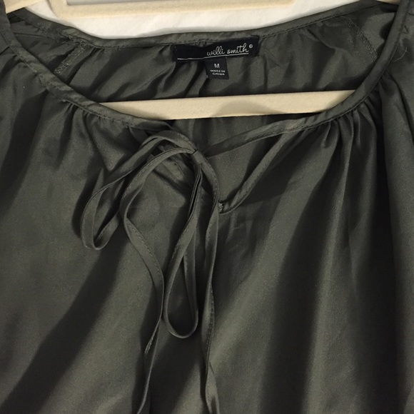 Army green blouse - Picture 3 of 3