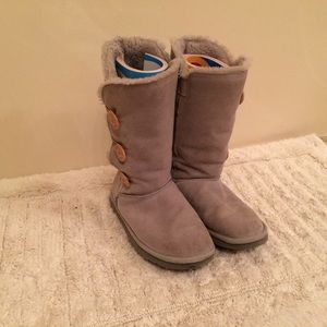 Uggs size 8 grey