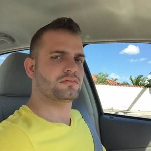 Meet your Posher, Robert