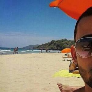 Meet your Posher, Jonathan