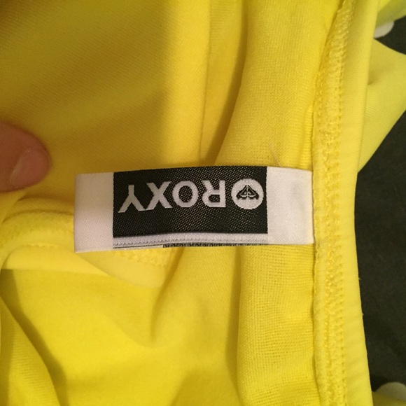 Yellow Roxy bikini - Picture 2 of 2