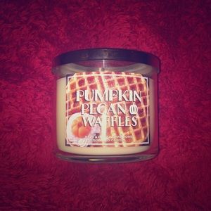 BBW Pumpkin Pecan Waffle Candle