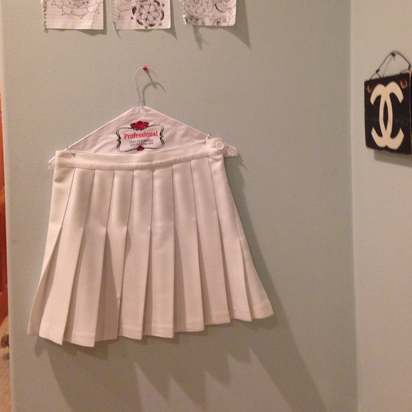 AA TENNIS SKIRT!!!