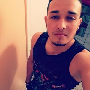 Meet your Posher, Jesus yamil