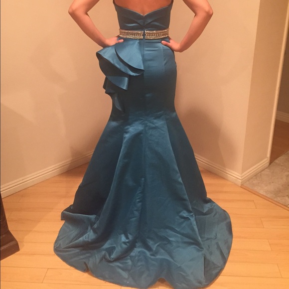 Rachel Allan couture evening gown style 8015