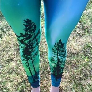 Black Milk Aurora Skye Leggings Sz M