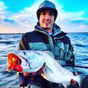 Meet your Posher, Dustin