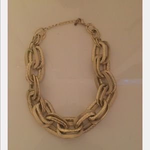 Gold chunky link necklace