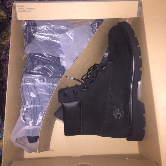 Brand New ! Never worn Black suede Timberlands