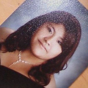 Meet your Posher, Leticia