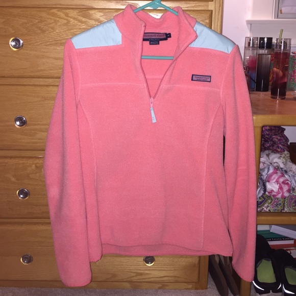 Vineyard Vines coral colored fleece shep shirt - Picture 3 of 3