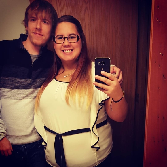 Meet your Posher, Nicole