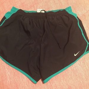 Nike shorts new size large
