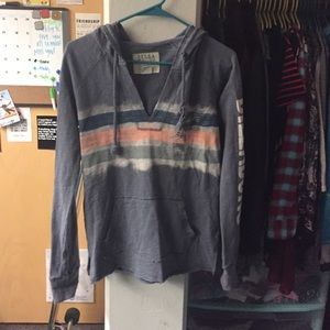 Billabong sweater