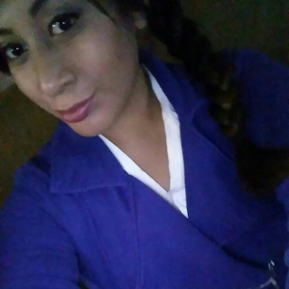 Meet your Posher, Catherine - Picture 1 of 1