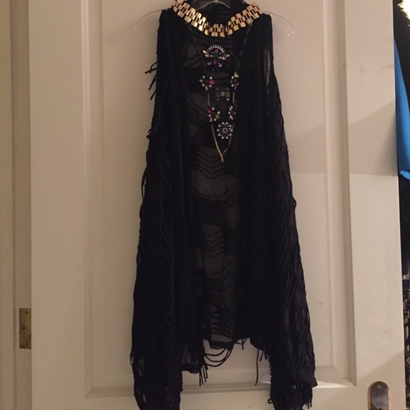 *NEW* Trendy Black tassel vest