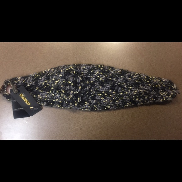 Cute winter headband NWT