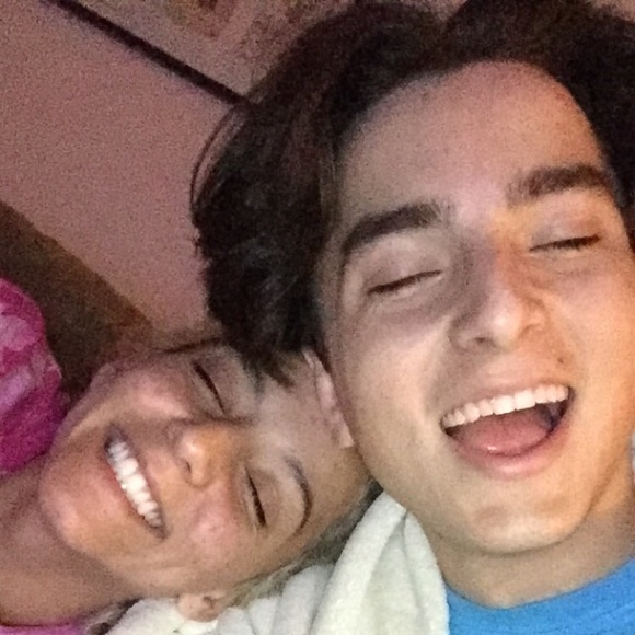 MEET THE SELLER HOLLA BITCH - Picture 2 of 3