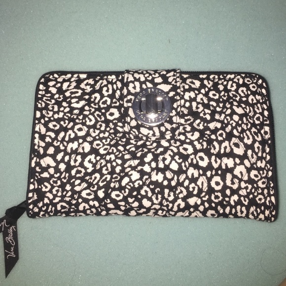 Vera Bradley Turnlock Wallet