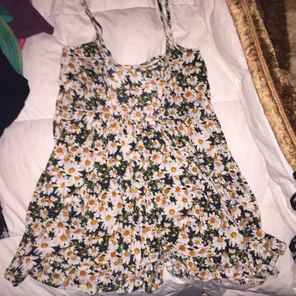 Little floral dress - Picture 2 of 2