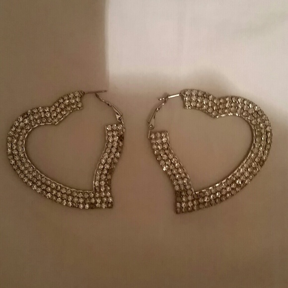 Heart earrings