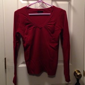 SALE! Dark red v-neck sweater