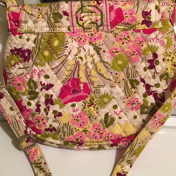 SOLD SOLD SOLD Vera Bradley Medium Shoulder bag - Picture 4 of 4