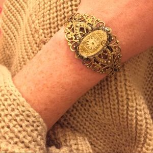 *PRICEDROP* VINTAGE ANTIQUE Brass watch bracelet