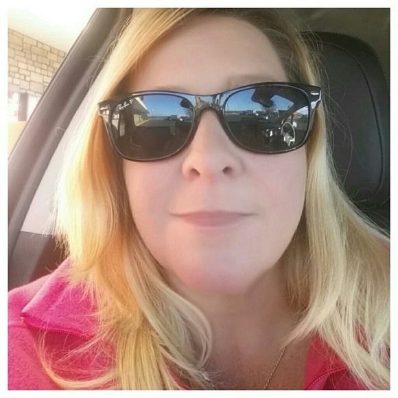 Ray Ban New Wayfarer Tortoise Sunglasses Polorized - Picture 3 of 4