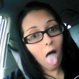 Meet your Posher, Deshay