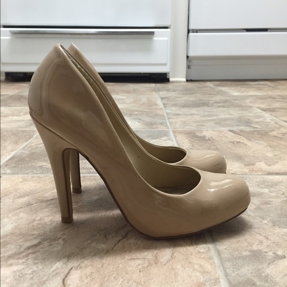Aldo Nude Patent Pumps