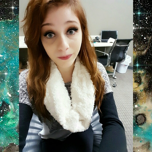 Meet your Posher, Marissa