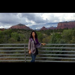 Meet your Posher, Daphne