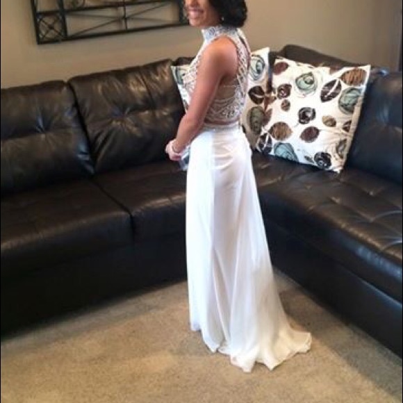 Sherri Hill Prom Dress - Picture 3 of 4