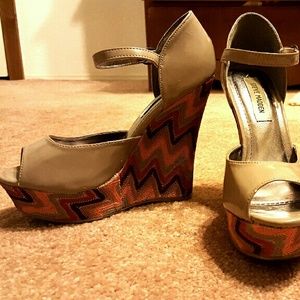 Nude Steve Madden Chevron Wedges
