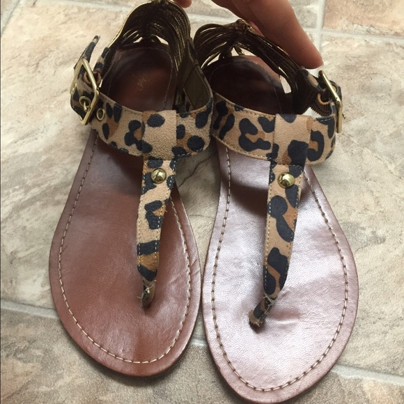 New Mossimo Leopard Print Sandals