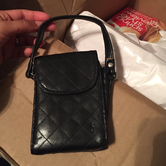Black pouch