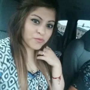 Meet your Posher, Rosa