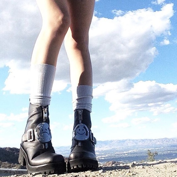 {SOLD UNIF DWBH BOOTS - Picture 2 of 2