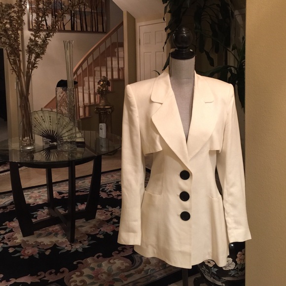 TAHARI jacket